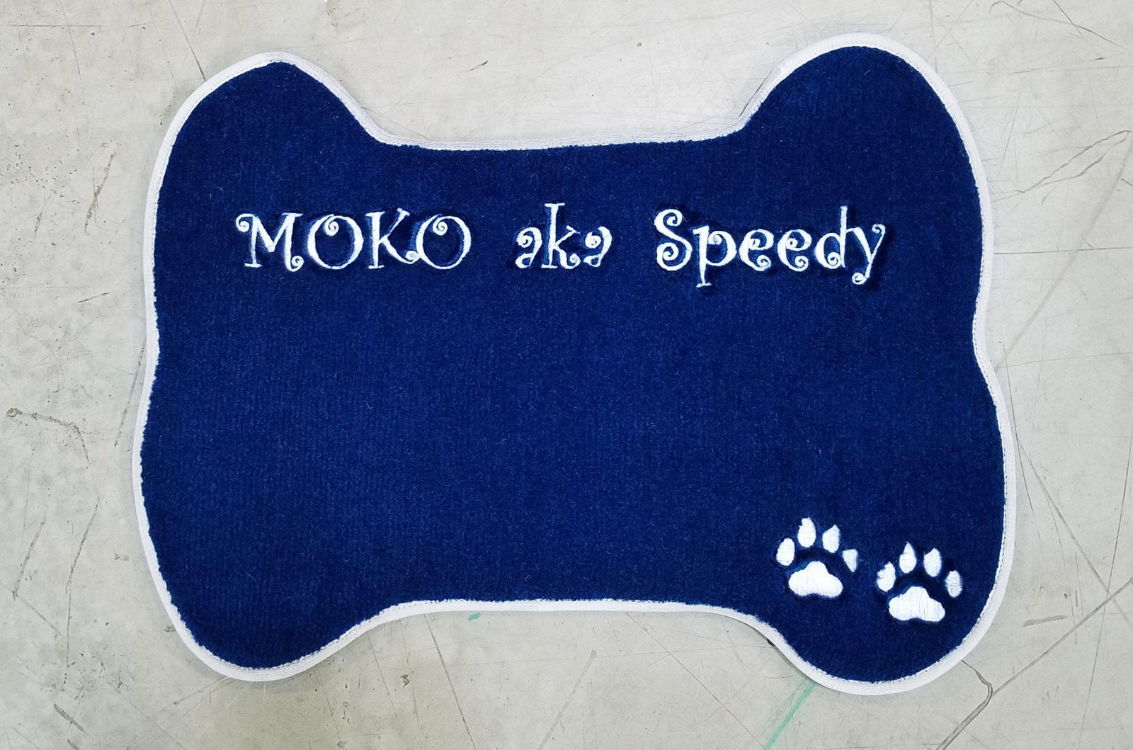 Personalized Bone Shaped Pet Food Mat - Wilsun Custom Horse Blankets & Fine Horse Accessories